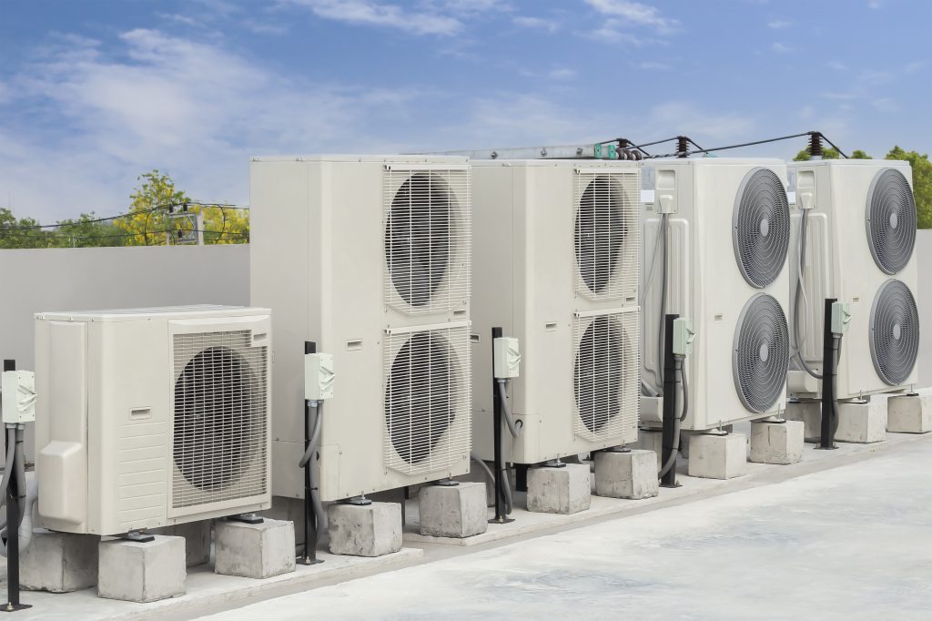 Execução de serviço de climatização Jeff Elite